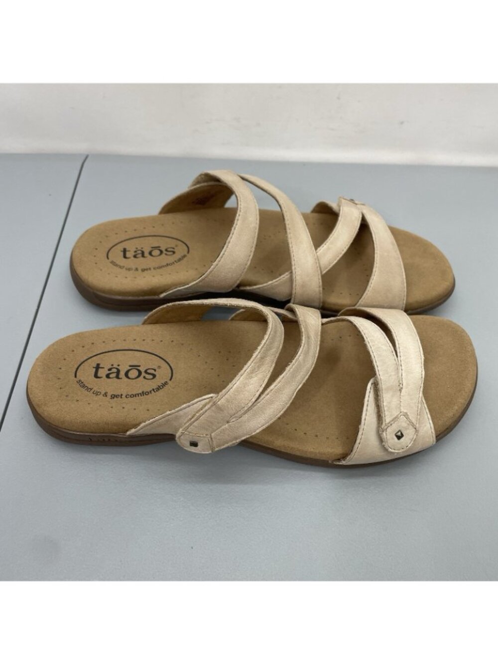 Taos Double U Slide Sandals Comfort Strappy Slip On Leather Cream Womens 8 - Picture 2 of 12